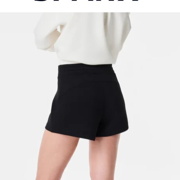 NWT SPANX® AirEssentials Short, 4" XL - Picture 2 of 6